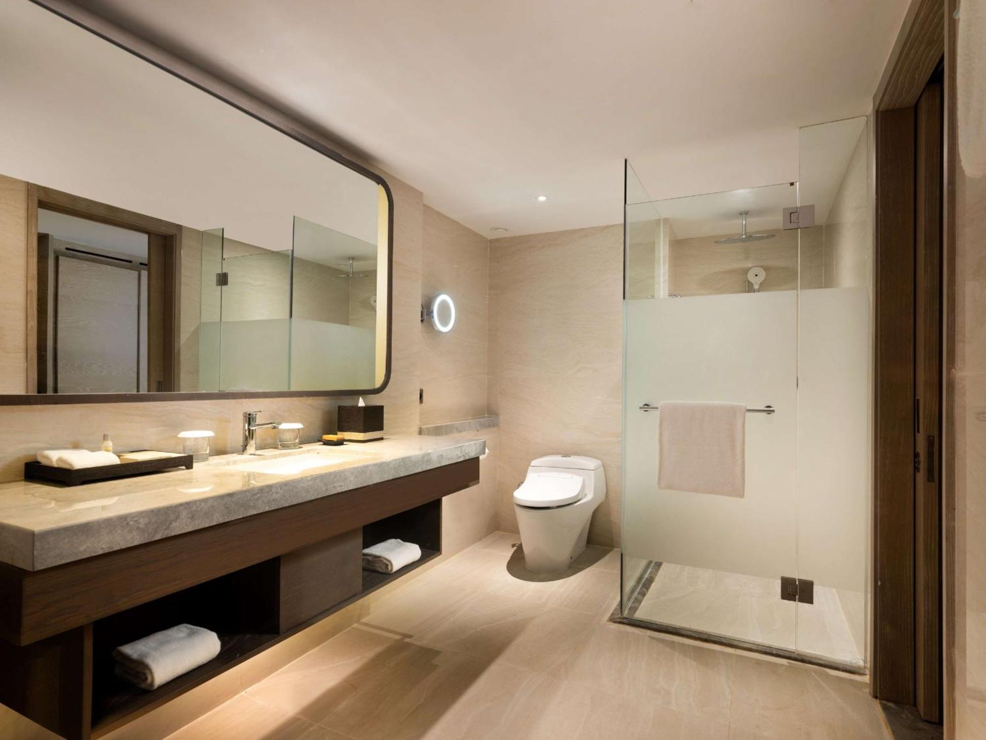 King Suite with Terrace and Ocean View